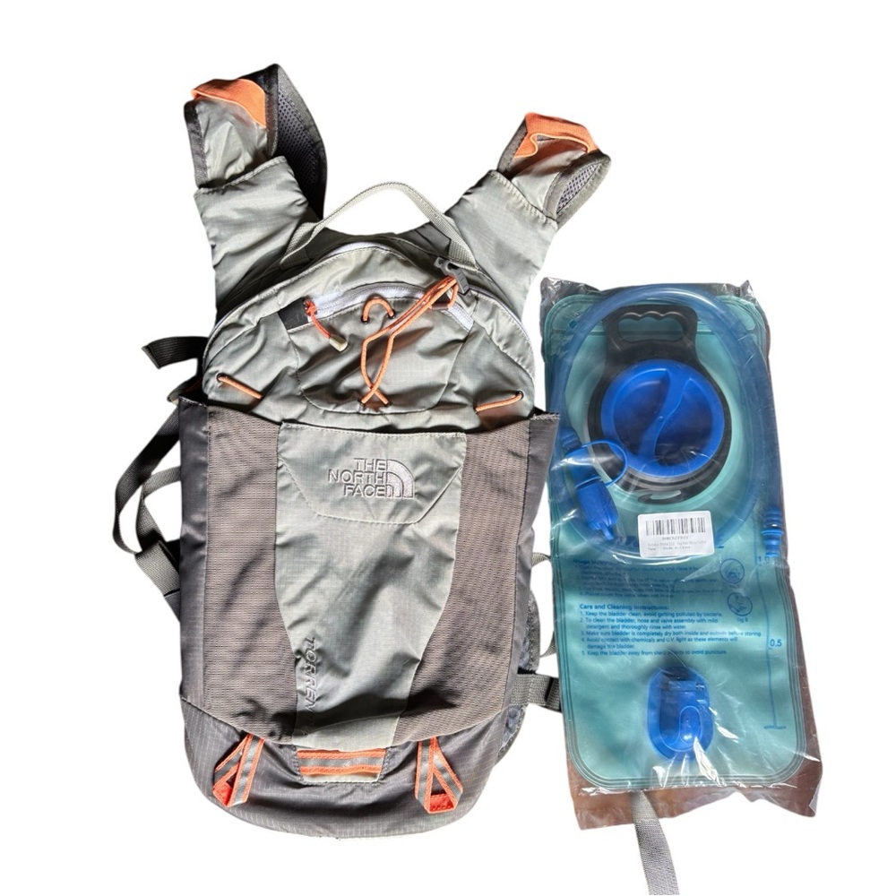 The North Face Gray and Teal Backpack - Picture 4 of 11